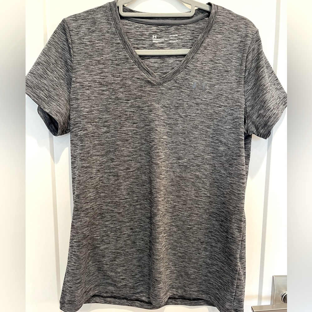 Under armour workout shirt